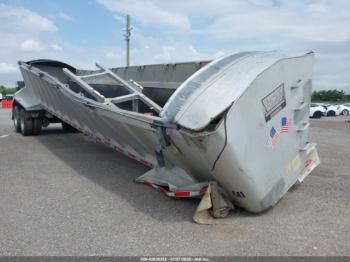  Salvage Vantage Dump Trailer End Dump