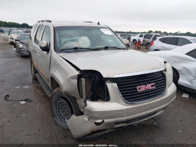  Salvage GMC Yukon