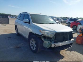  Salvage Toyota Highlander