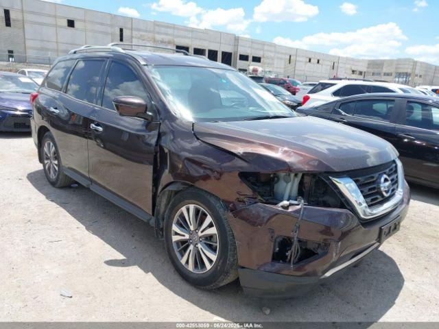  Salvage Nissan Pathfinder