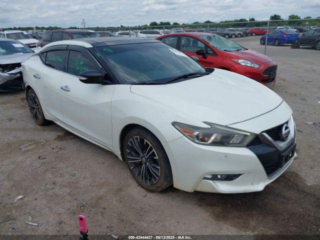  Salvage Nissan Maxima