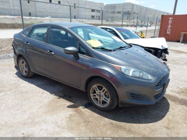  Salvage Ford Fiesta