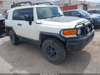  Salvage Toyota FJ Cruiser