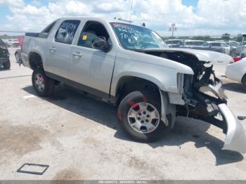  Salvage Chevrolet Avalanche 1500