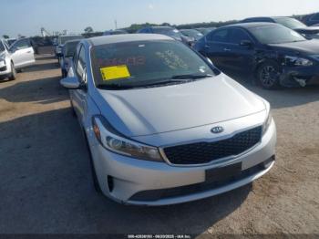  Salvage Kia Forte