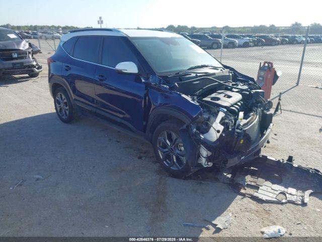  Salvage Kia Seltos