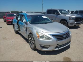  Salvage Nissan Altima