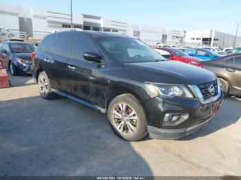  Salvage Nissan Pathfinder