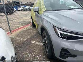  Salvage Volvo XC40
