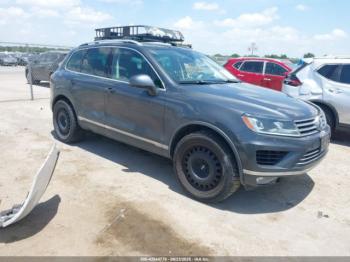  Salvage Volkswagen Touareg