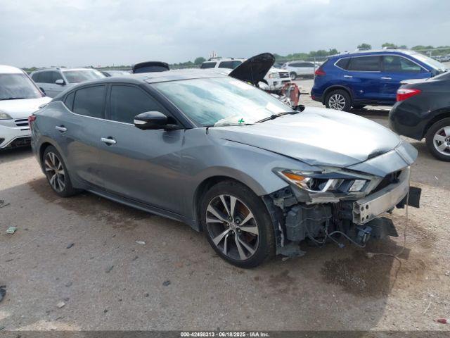  Salvage Nissan Maxima
