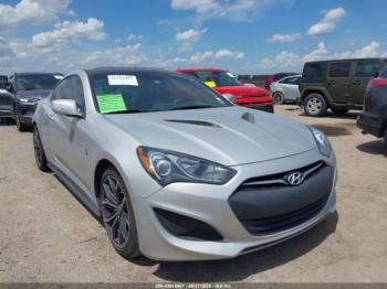  Salvage Hyundai Genesis