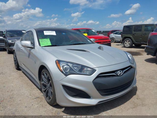  Salvage Hyundai Genesis