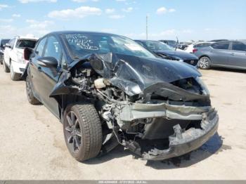  Salvage Ford Fiesta