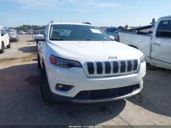  Salvage Jeep Cherokee