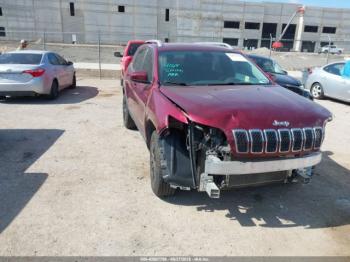  Salvage Jeep Cherokee
