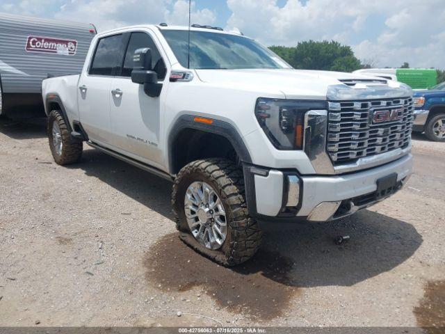  Salvage General Motors Sierra 2500HD