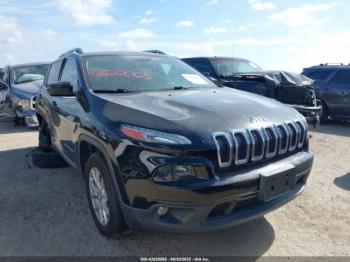  Salvage Jeep Cherokee
