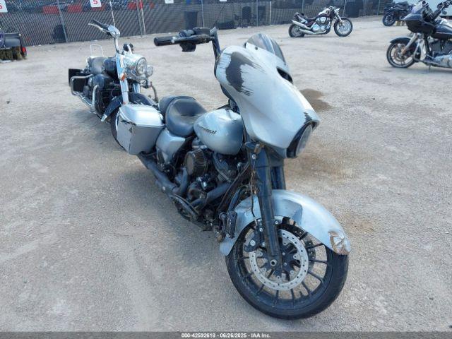  Salvage Harley-Davidson Flhxs