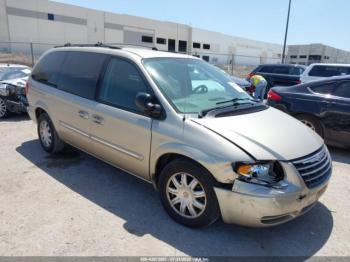  Salvage Chrysler Town & Country