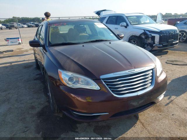  Salvage Chrysler 200