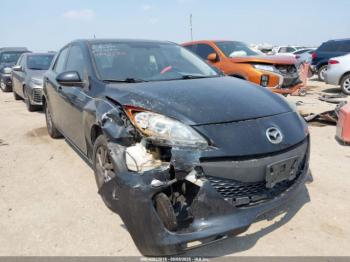 Salvage Mazda Mazda3