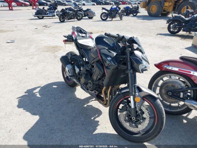  Salvage Kawasaki Zr900