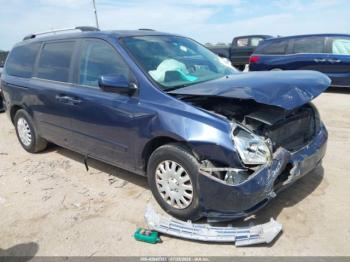  Salvage Kia Sedona