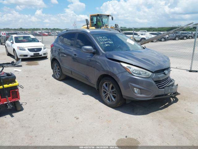  Salvage Hyundai TUCSON