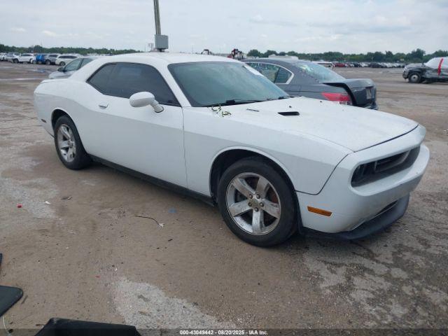  Salvage Dodge Challenger