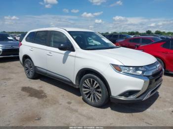  Salvage Mitsubishi Outlander