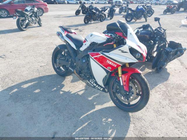  Salvage Yamaha Yzfr1