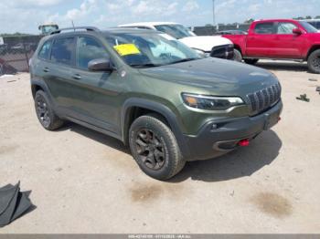  Salvage Jeep Cherokee