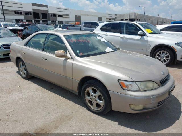  Salvage Lexus Es