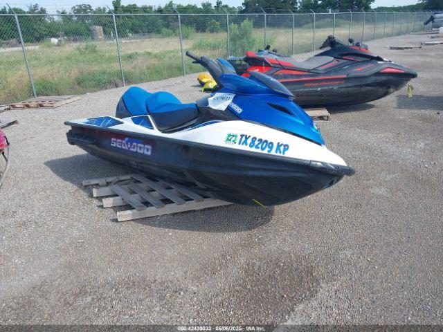  Salvage Sea-Doo Seadoo