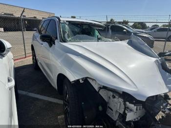  Salvage Volvo XC60