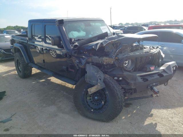  Salvage Jeep Gladiator