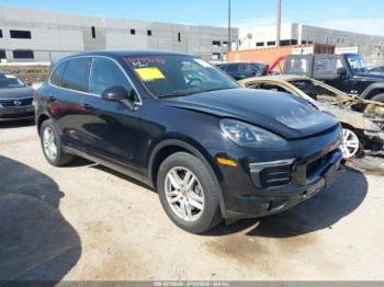  Salvage Porsche Cayenne