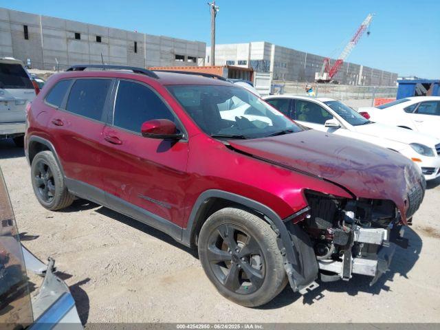  Salvage Jeep Cherokee