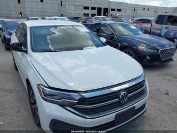  Salvage Volkswagen Jetta