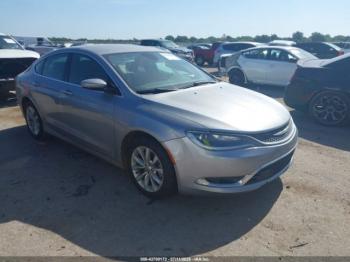  Salvage Chrysler 200