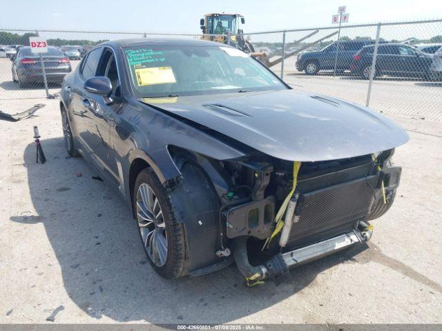  Salvage Kia Stinger
