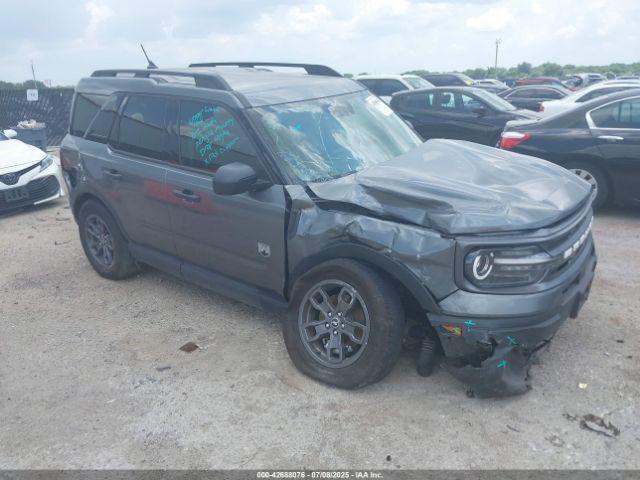  Salvage Ford Bronco