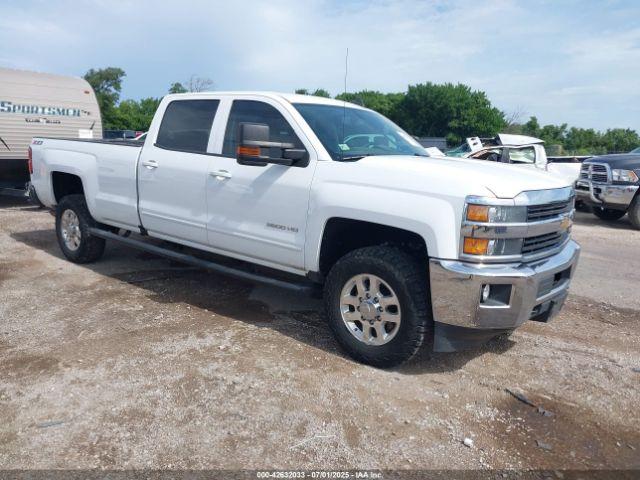 Salvage Chevrolet Silverado 2500