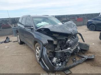  Salvage Jeep Grand Cherokee