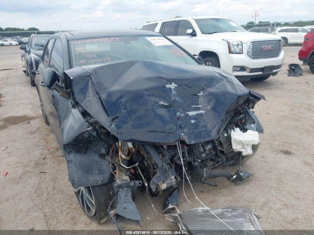  Salvage Volkswagen Golf