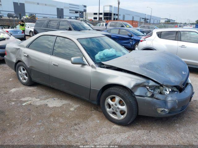  Salvage Lexus Es