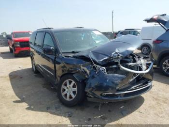  Salvage Chrysler Town & Country