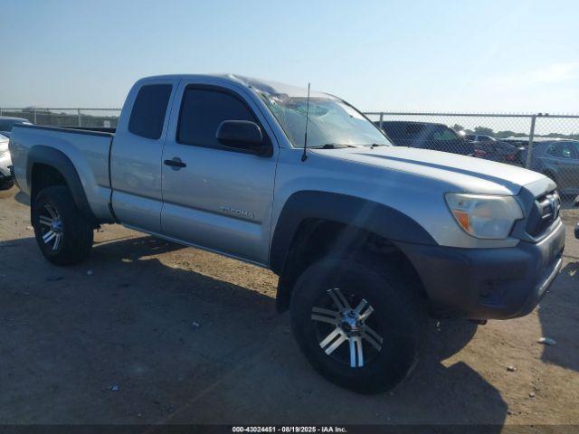  Salvage Toyota Tacoma