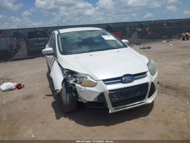  Salvage Ford Focus